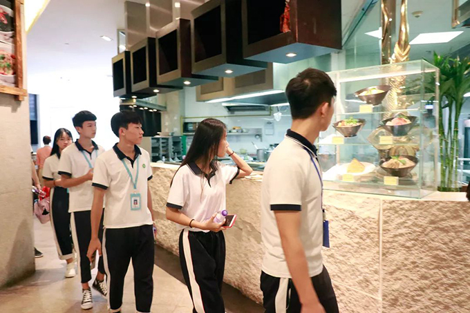 91精品国产自产在线老师啪