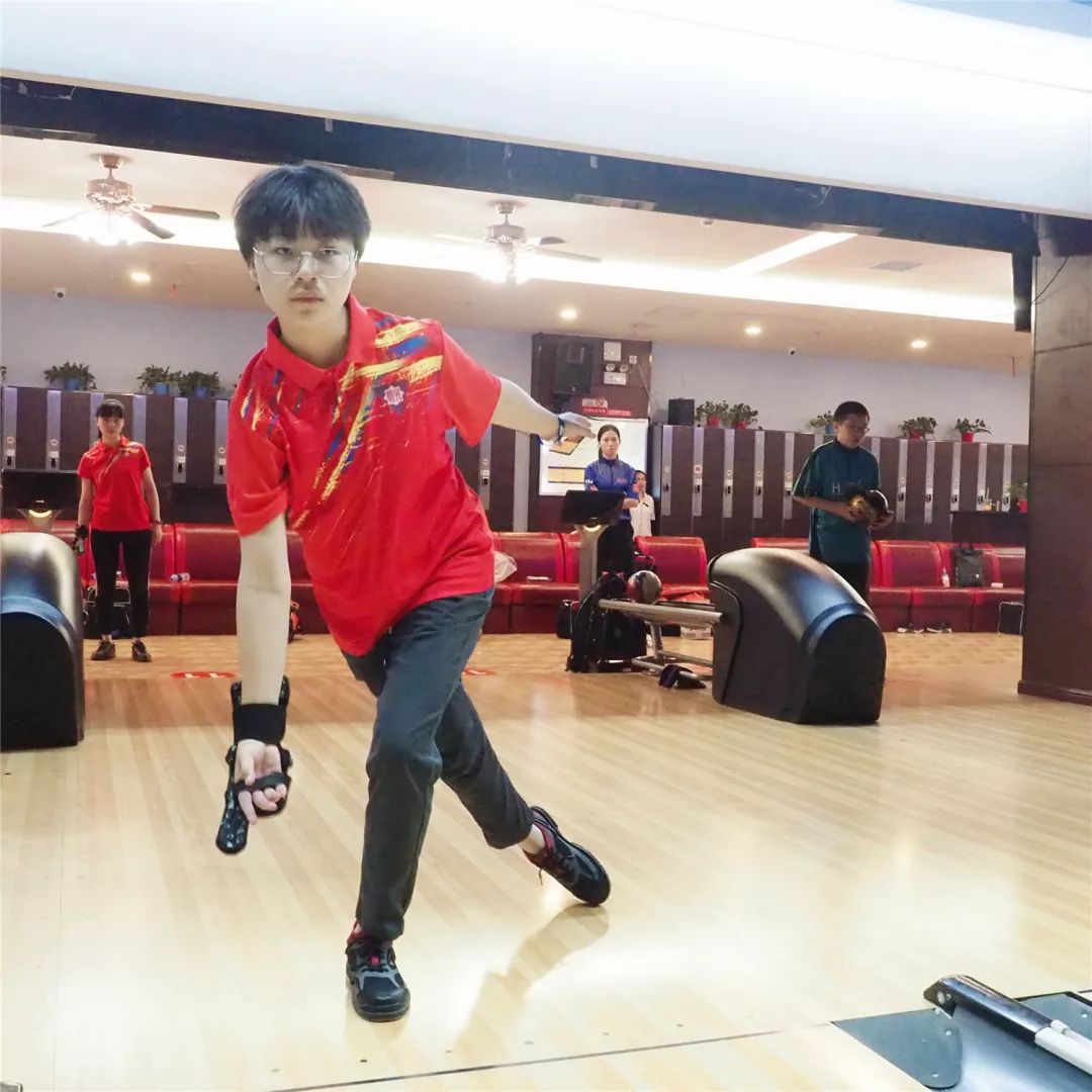 91精品国产自产在线老师啪