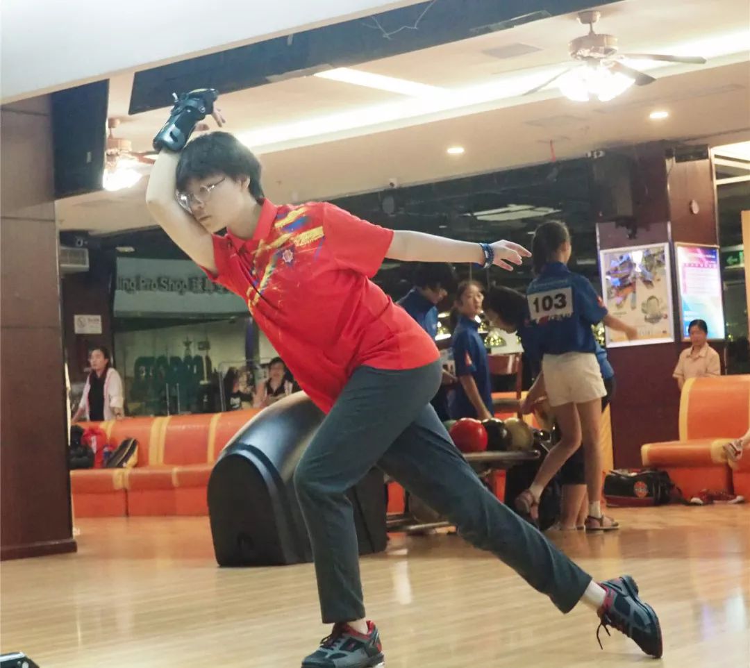 91精品国产自产在线老师啪