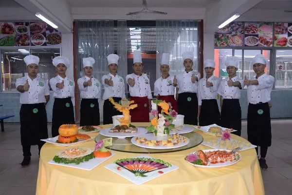 91精品国产自产在线老师啪