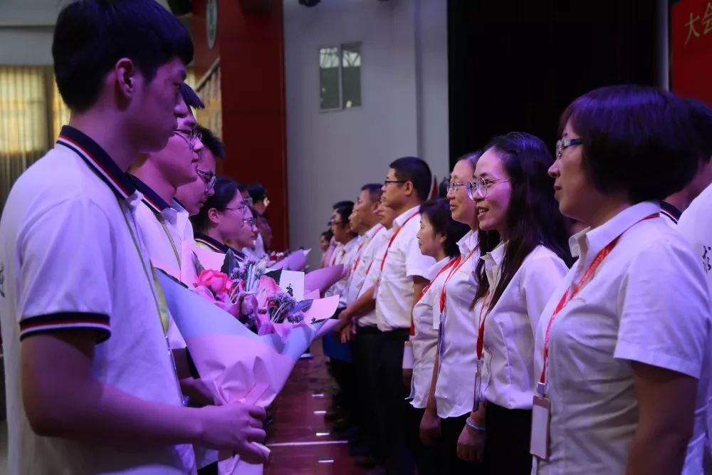 91精品国产自产在线老师啪