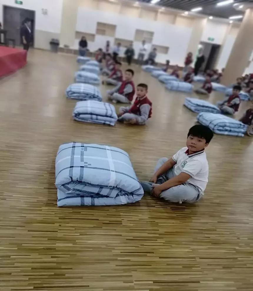 91精品国产自产在线老师啪