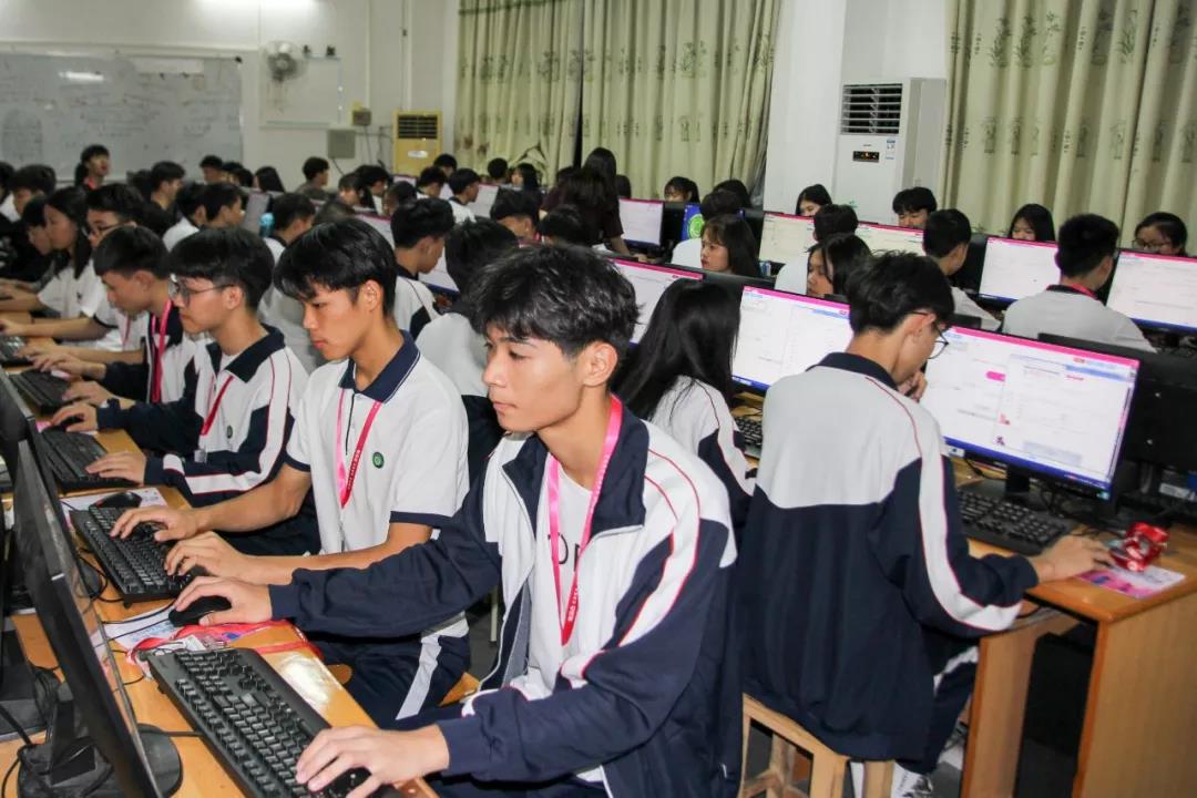 91精品国产自产在线老师啪