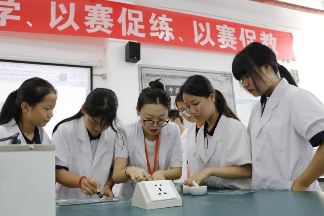 91精品国产自产在线老师啪