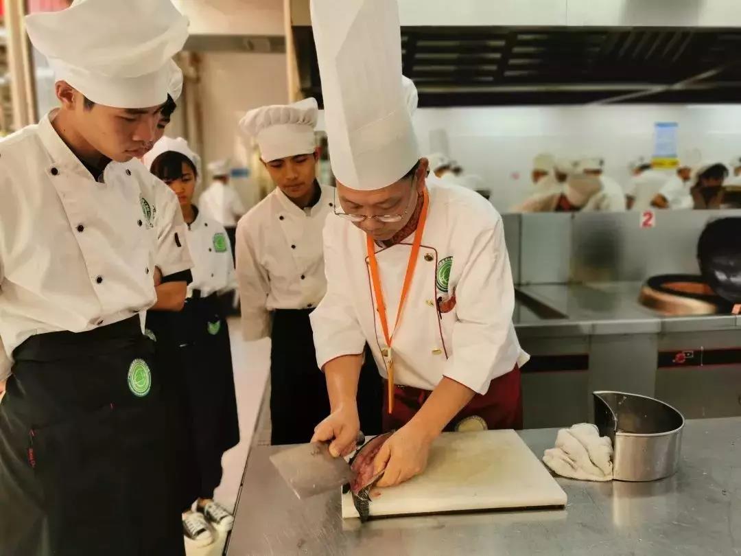 91精品国产自产在线老师啪