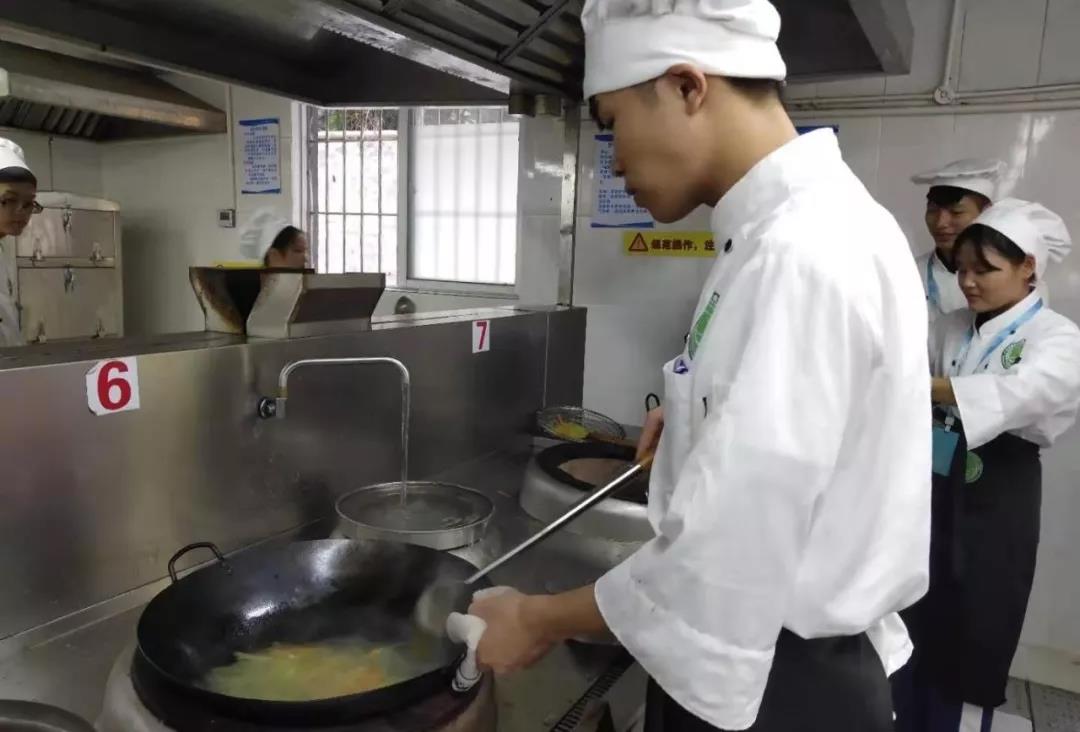 91精品国产自产在线老师啪