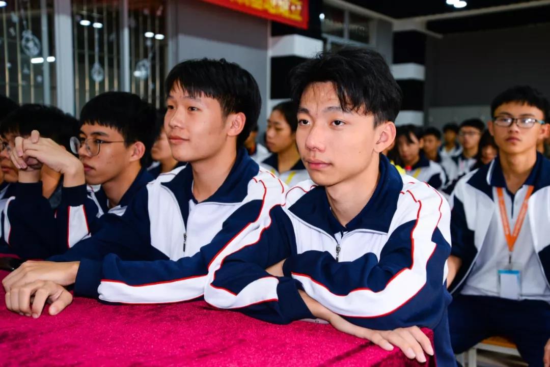 91精品国产自产在线老师啪