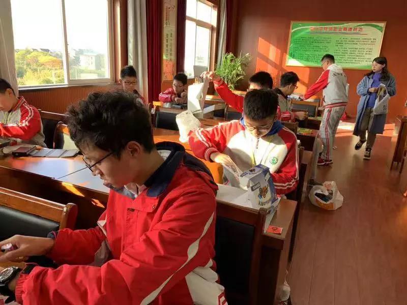 91精品国产自产在线老师啪