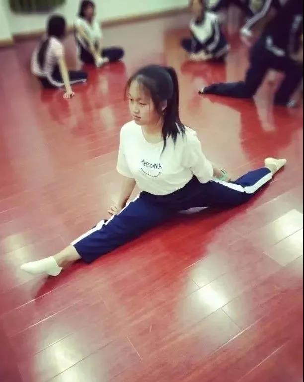 91精品国产自产在线老师啪