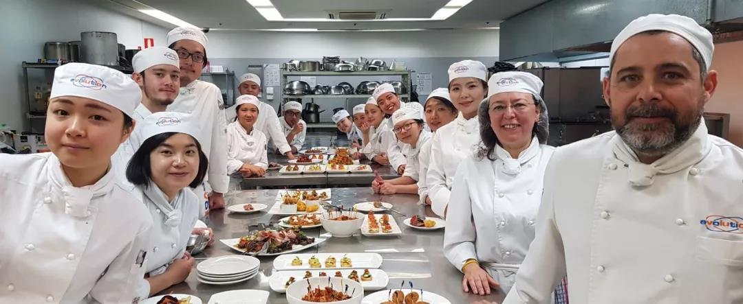 91精品国产自产在线老师啪