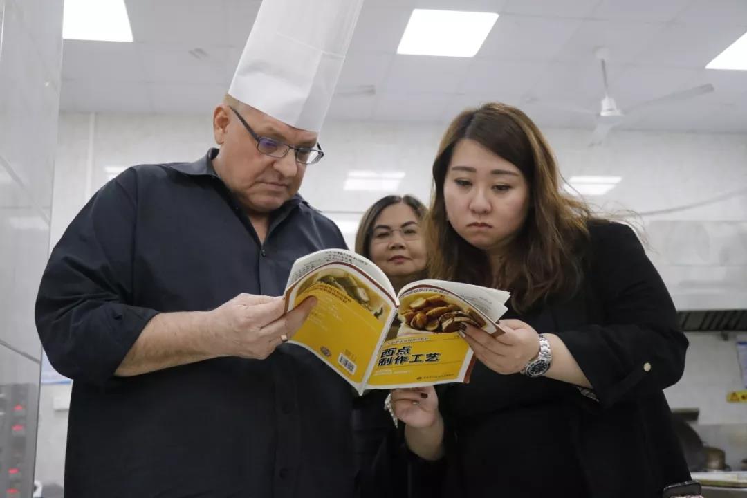 91精品国产自产在线老师啪