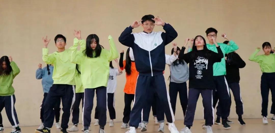 91精品国产自产在线老师啪