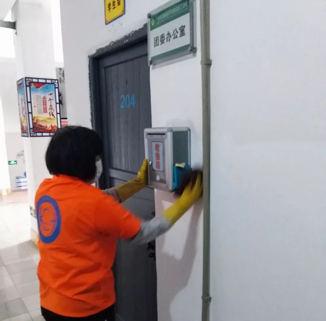 91精品国产自产在线老师啪