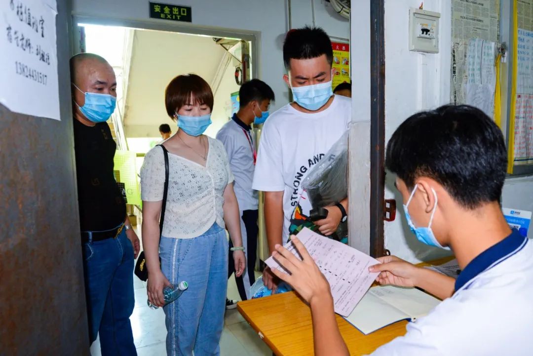 91精品国产自产在线老师啪