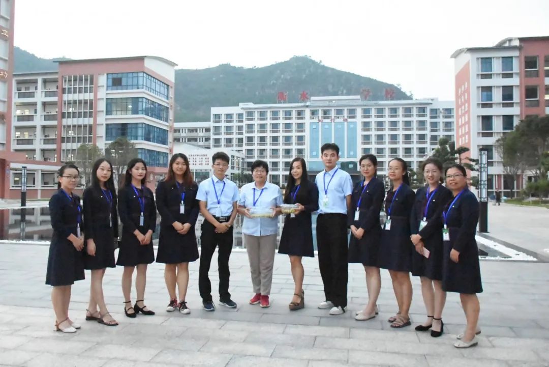 91精品国产自产在线老师啪