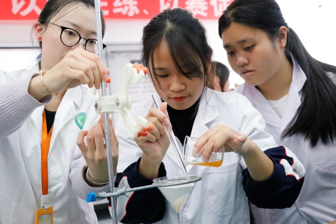 91精品国产自产在线老师啪