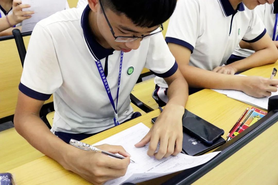 91精品国产自产在线老师啪