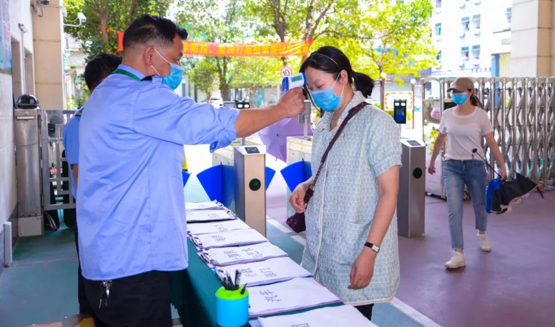 91精品国产自产在线老师啪