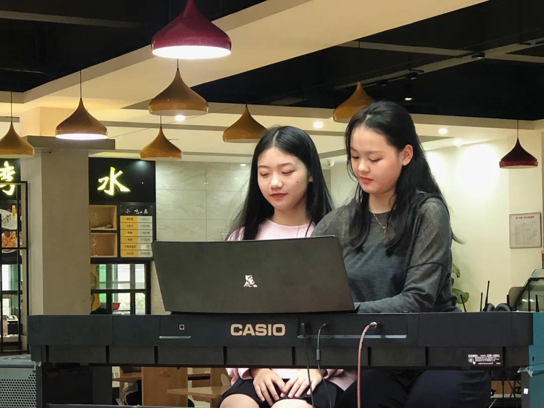 91精品国产自产在线老师啪