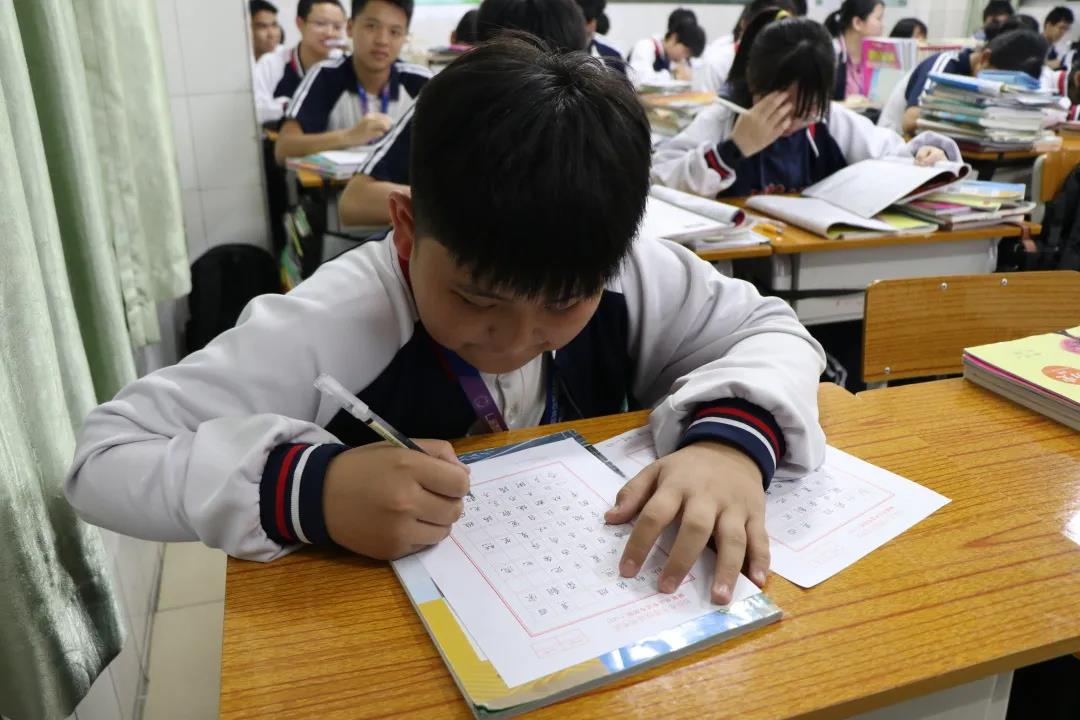 91精品国产自产在线老师啪