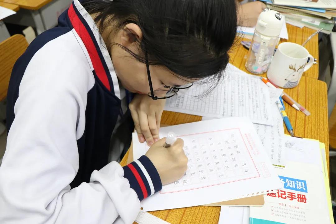 91精品国产自产在线老师啪