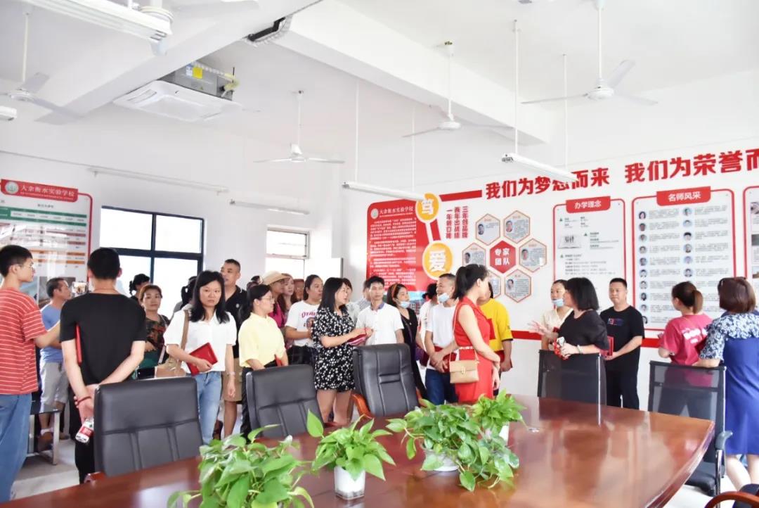 91精品国产自产在线老师啪